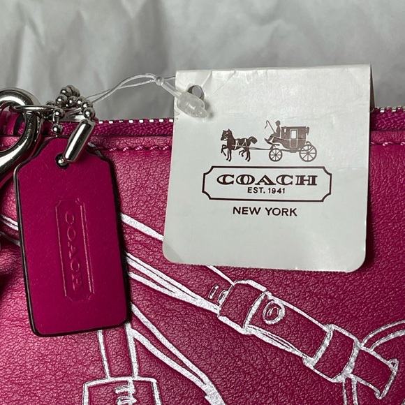 BNWT COACH Legacy Motif Flat Wristlet - Picture 5 of 13